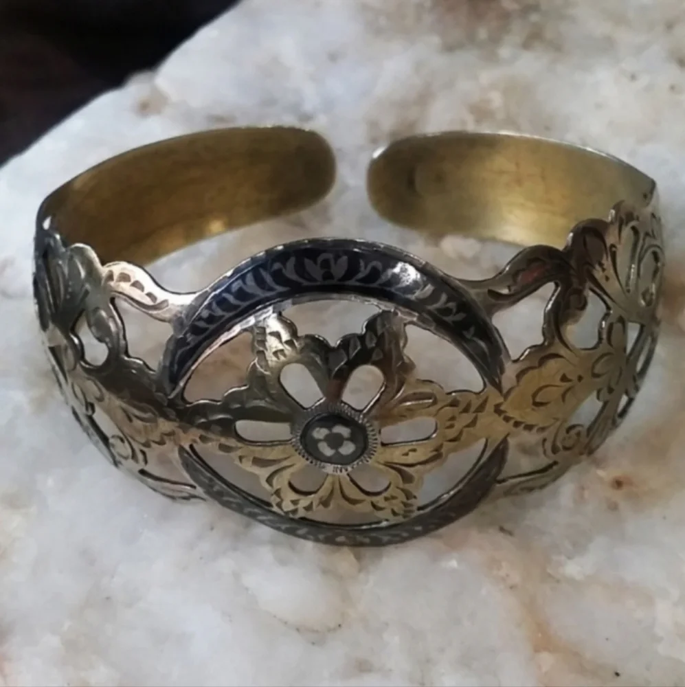 Europe Designer Silversmith Sterling Silver 925 Bracelet Diamond Cut Filigree